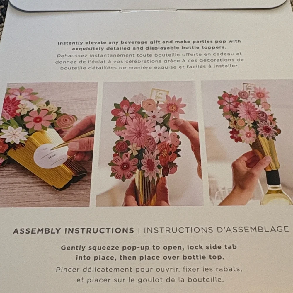 🆕American Greetings Bouquet Bottle Topper